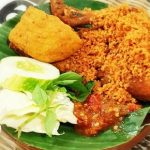 5 Tempat Makan Ayam Penyet di Medan